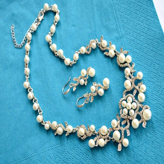 White Gold Rhinestone Pearl Wedding Jewelry Set. Bridal Pearl Jewelry Set. Bridal Earrings And Necklace Set. Bridesmaid Jewelry Set.