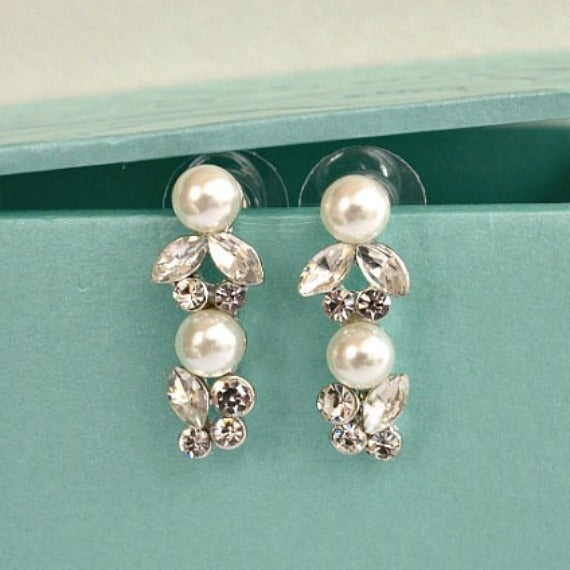 Pearl Rhinestone Bridal Jewelry Set. Wedding Jewelry Set. Pearl Crystal Wedding Necklace Earrings Set. Vintage Wedding Jewelry.